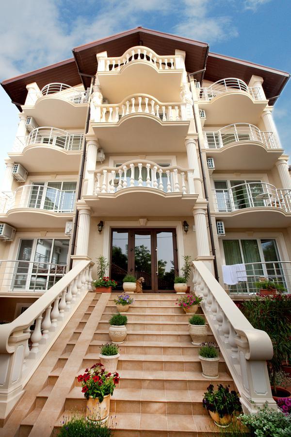 Hôtel Pharaon De Lux à Zatoka Extérieur photo