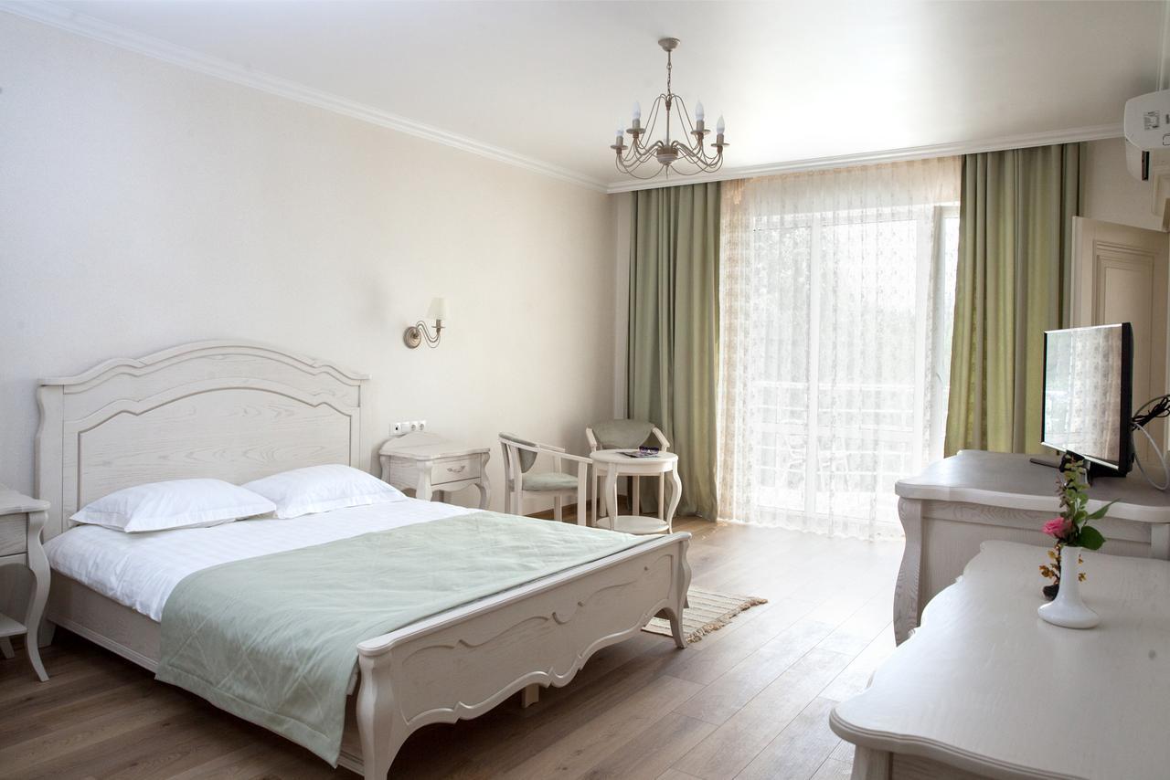 Hôtel Pharaon De Lux à Zatoka Extérieur photo
