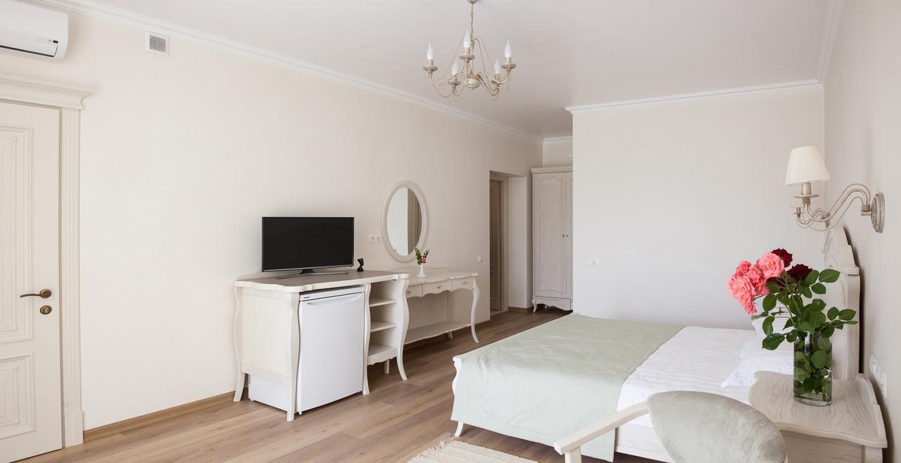 Hôtel Pharaon De Lux à Zatoka Extérieur photo